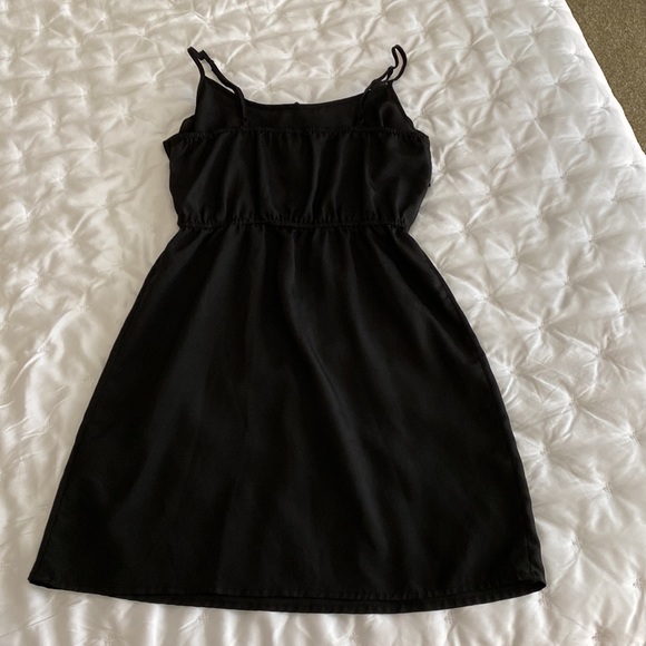 Black summer dress in size SX - Picture 2 of 2